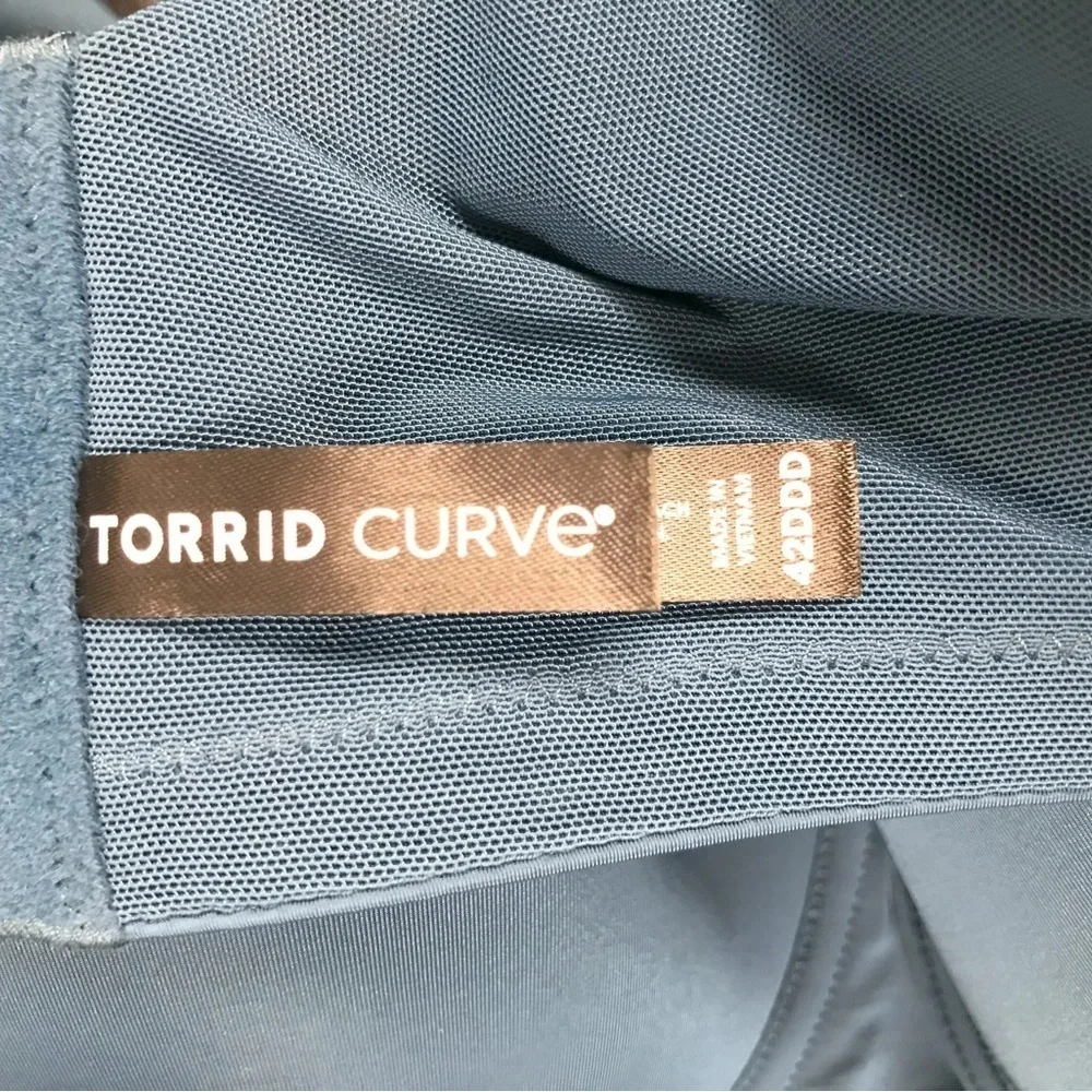 Torrid Curve Body T-Shirt Lightly Lined Bra - New! - Size 42DDD